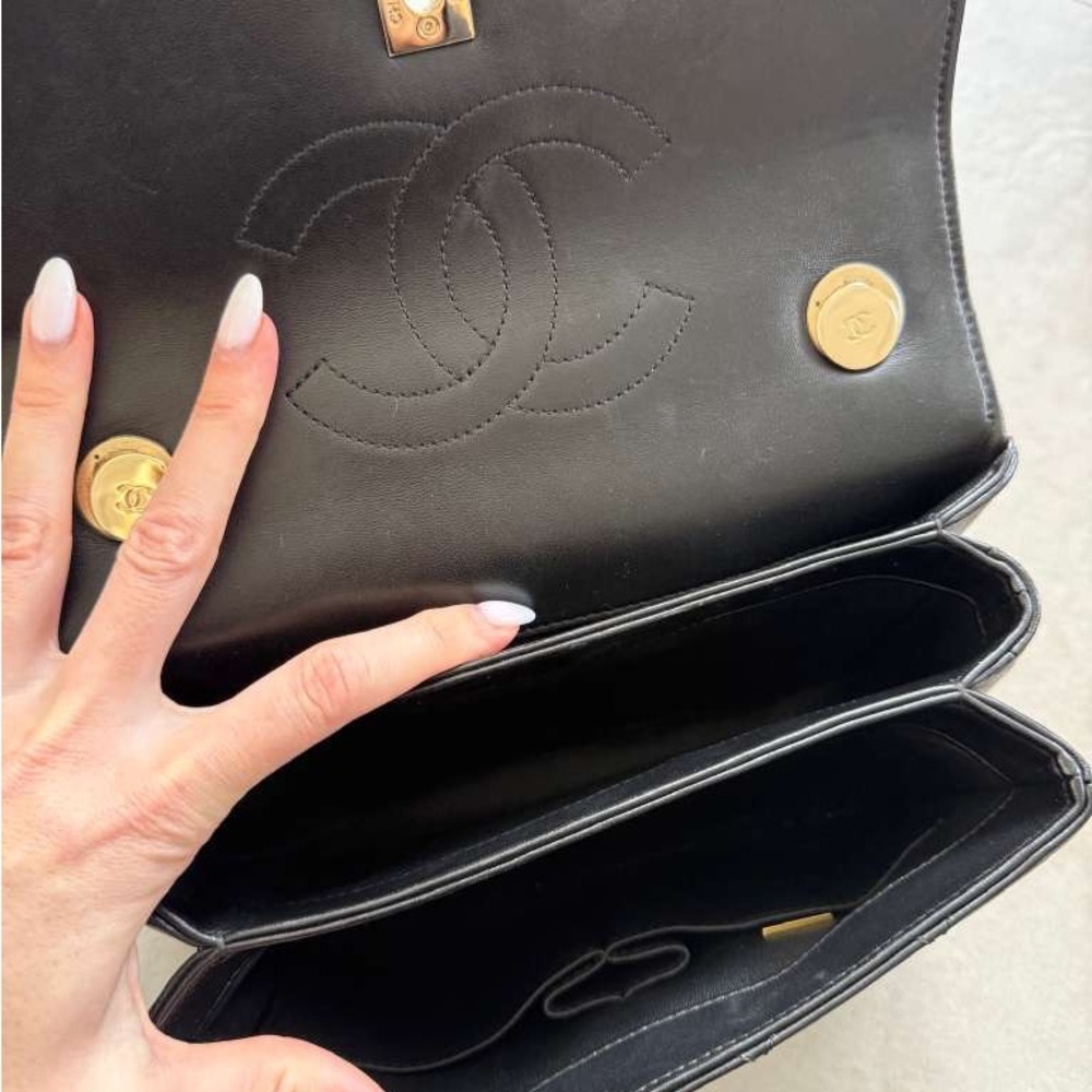 Chanel Black Quilted Shoulder Bag with Gold Accents - Picture 7 of 14